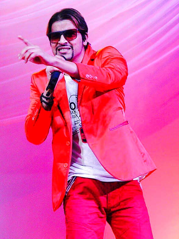 20 марта в городском Дворце культуры Дипендра Мани.