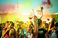 28 мая в городском парке г. Канаш фестиваль красок (фото №3).