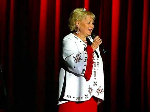 3 ноября в городском Дворце культуры г. Канаш: Надежда Заводскова и артисты чувашской эстрады.