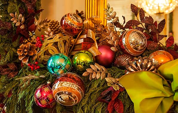 Канаш: "Новогодние приключения". С 26 декабря в городском Дворце культуры состоится театрализованное представление со сказочными героями и хоровод вокруг ёлки.