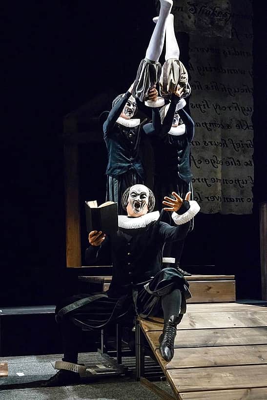 9 октября во Дворце культуры г. Канаш спектакль «Шекспир. Сонеты».