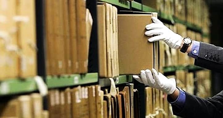 10 марта - день архивов в России.