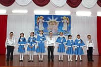 10 января 2017 года состоялся Епархиальный Рождественский фестиваль коллективов воскресных школ и образовательных учреждений Канашской Епархии «Рождественская звезда» (фото №14).