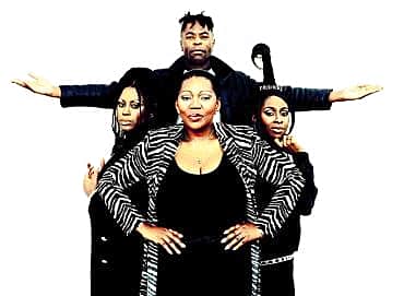 11 декабря группа Boney М выступит на Кубке России по женской вольной борьбе в Чебоксарах.