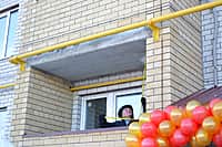 12 декабря, в День Конституции России, в Канашском районе ключи от новых квартир получили 35 семей (фото №19).