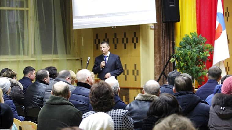 13 февраля, прошла встреча главы администрации города Канаш с жителями микрорайона «Восточный».