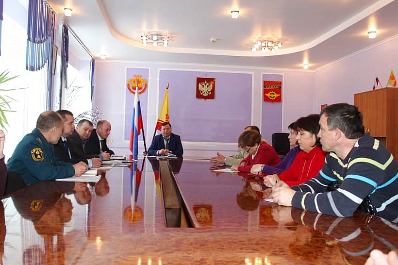 13 января в г. Канаш глава администрации провёл рабочее совещание с предпринимателями.