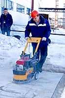 15 марта на базе Канашского завода технологической оснастки состоялся отраслевой практический семинар «Ознакомление конечного потребителя с работой КЗТО – производителя дорожной техники торговой марки (фото №17).