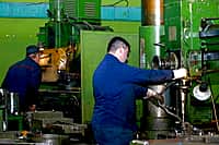 15 марта на базе Канашского завода технологической оснастки состоялся отраслевой практический семинар «Ознакомление конечного потребителя с работой КЗТО – производителя дорожной техники торговой марки (фото №5).