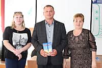 21 сентября 2015 г. депутатам Собрания депутатов города Канаш VI созыва вручены удостоверения (фото №11).