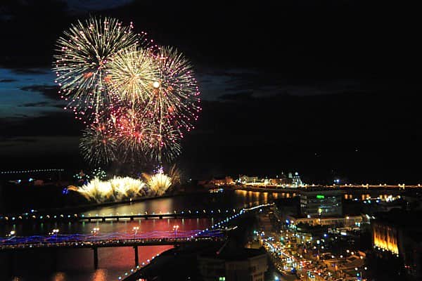 23 и 24 июня 2016 г. на набережной Чебоксарского залива состоится демонстрация лучших достижений фейерверочного искусства – IX Международный фестиваль фейерверков.