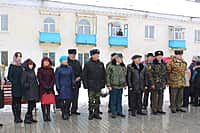 26 октября 2015 г. состоялось открытие мемориальной доски в память о А.В. Щетинине – первом начальнике прфессиональной пожарной охраны г. Канаш (фото №9).