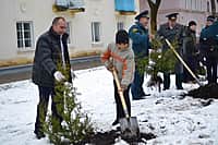 26 октября 2015 г. состоялось открытие мемориальной доски в память о А.В. Щетинине – первом начальнике прфессиональной пожарной охраны г. Канаш (фото №20).