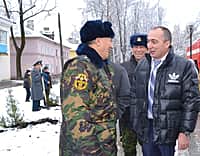 26 октября 2015 г. состоялось открытие мемориальной доски в память о А.В. Щетинине – первом начальнике прфессиональной пожарной охраны г. Канаш (фото №22).