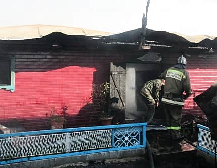 29 сентября огонь превратил в пепел пустующий дом в деревне Юманзары Канашского района.