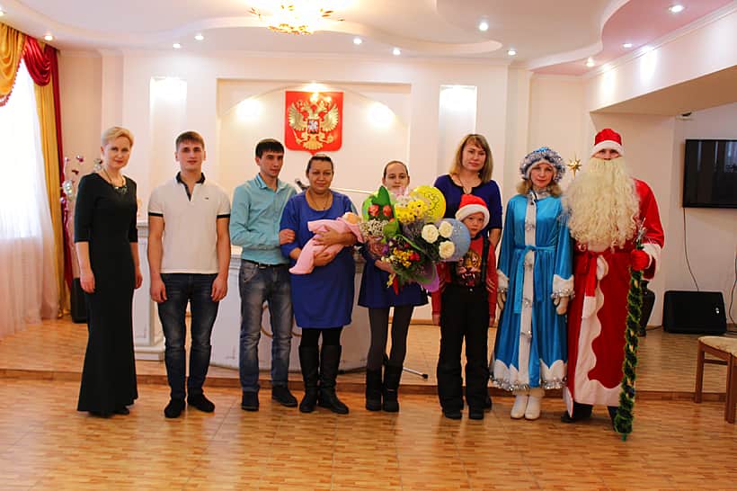 30 декабря, в канун Нового года, во Дворце бракосочетаний города Канаш зарегистрирована 1000 новорожденная.