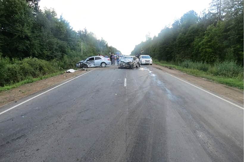 5 августа в Канашском и Цивильском районах два молодых водителя спровоцировали ДТП, в которых погибли 4 человека.