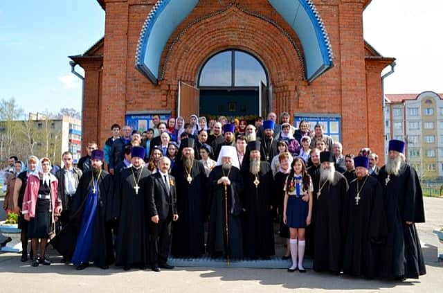 6 ноября - престольный праздник храма "Всех скорбящих радость".