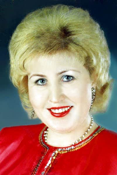 9 ноября в ГДК г. Канаш: Валентина Телей (авторские стихи и песни) и артисты чувашской эстрады.