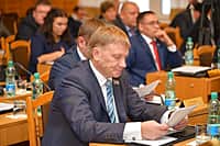 Абсолютным большинством голосов Алексей Ладыков утвержден на должность главы администрации г. Чебоксары (фото №11).