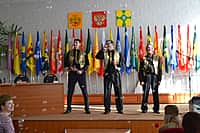 В администрации Канашского района прошел яркий праздник, посвященный мужчинам (фото №34).