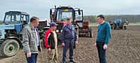 В Канашском районе приступили к севу зерновых и зернобобовых культур (фото №3).