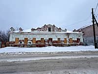 Владельца исторического здания в Алатыре суд обязал провести реставрацию (фото №1).
