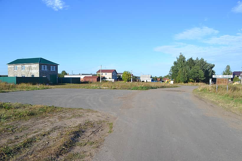 Автобусный маршрут № 4 «Коллективный сад – ДРСУ» до выселок Лесной.