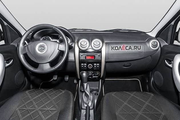 АВТОВАЗ начал производство Lada Largus Cross с новым салоном.