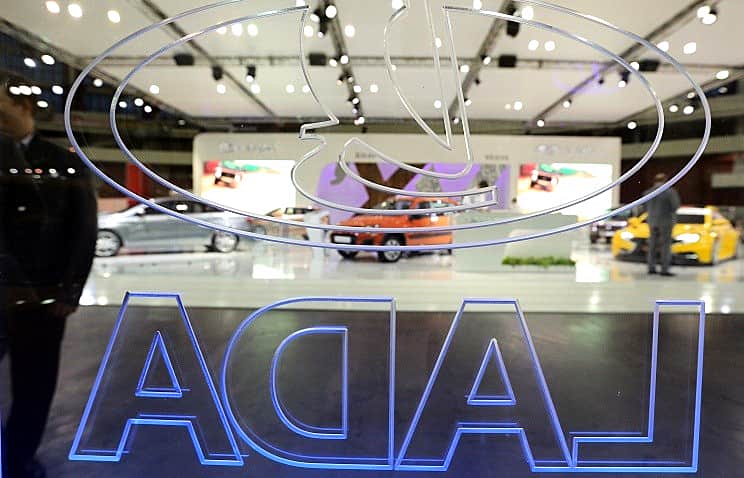 АВТОВАЗ не планирует повышать цены в 2015 году.