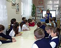 Библиотеки города Канаш присоединились к Республиканской акции "День чтения вслух" (фото №11).