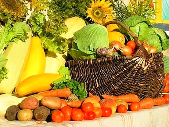 В Чебоксарах стартовал месячник по продаже сельскохозяйственной продукции. Месячник "Весна-2015" продлится до 24 мая 2015 г.