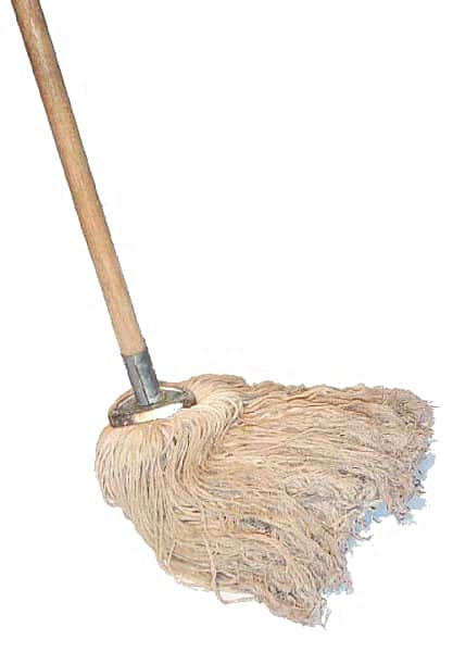 В Чебоксарах перед судом предстанет пенсионер, ударивший сотрудника полиции по лицу деревянной шваброй.