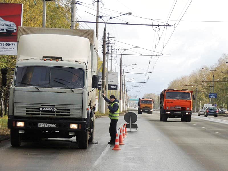 В Чебоксарах весовой контроль на дорогах работает круглый год.