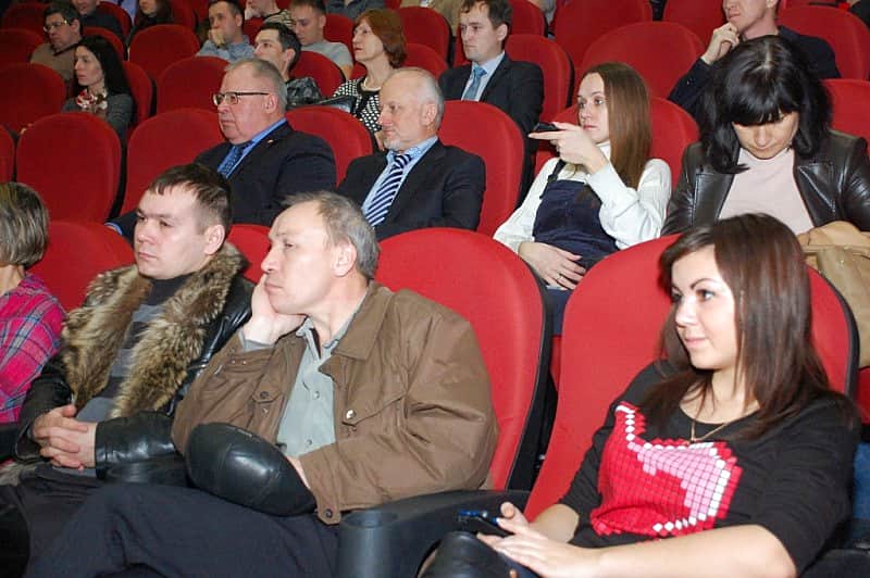 В Чувашии состоялась премьера художественного фильма о борьбе с наркоторговлей "Ветки". Фильм снимался чебоксарским режиссером Владимиром Синяевым в Чувашской Республике.