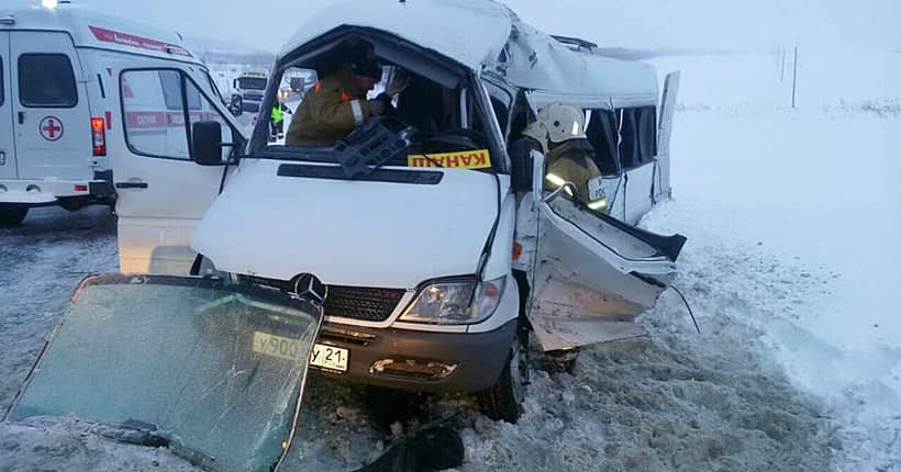 В Цивильском районе произошло ДТП с участием маршрутного автобуса.