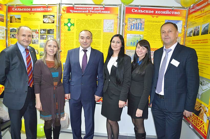 Делегация Канашского района приняла участие в торжественном мероприятии, посвященном Дню работника сельского хозяйства и перерабатывающей промышленности.
