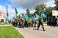 День воздушно-десантных войск прошел в городе Канаш (фото №1).