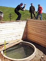 В деревне Каликово началось строительство купели церкви Иоанна Предтечи (фото №7).