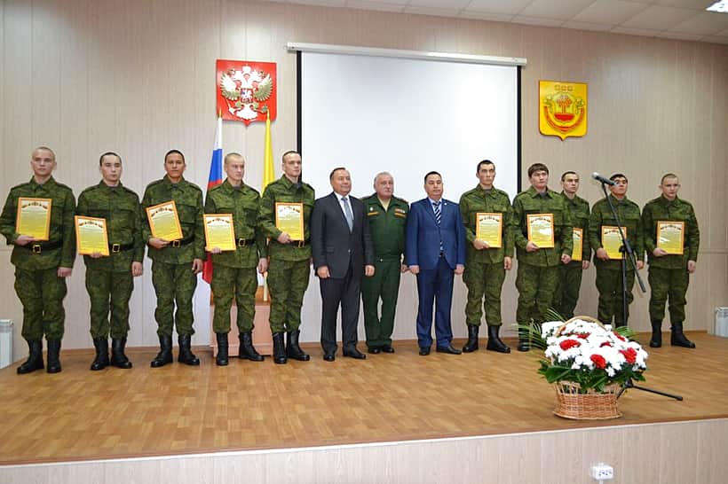 Десять лучших призывников из Чувашии сегодня отправятся служить срочную службу в Президентский полк ФСО РФ.