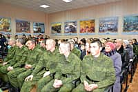 Десять лучших призывников из Чувашии сегодня отправятся служить срочную службу в Президентский полк ФСО РФ (фото №11).