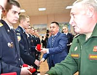 Десять лучших призывников из Чувашии сегодня отправятся служить срочную службу в Президентский полк ФСО РФ (фото №17).