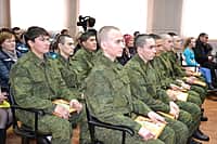 Десять лучших призывников из Чувашии сегодня отправятся служить срочную службу в Президентский полк ФСО РФ (фото №32).