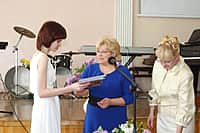 В детской музыкальной школе города Канаш состоялся 56 выпускной вечер (фото №8).