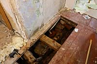 В доме №27 по проспекту Ленина г. Канаша к работе приступила специализированная организация (фото №1).