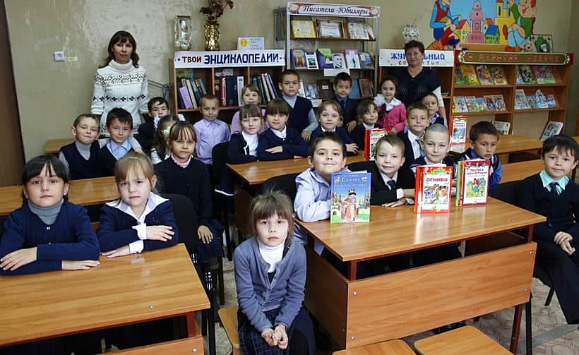 Экскурсия "Библиотека – книжный дом" для учащихся начальных классов организована в библиотеке семейного чтения г.Канаш.