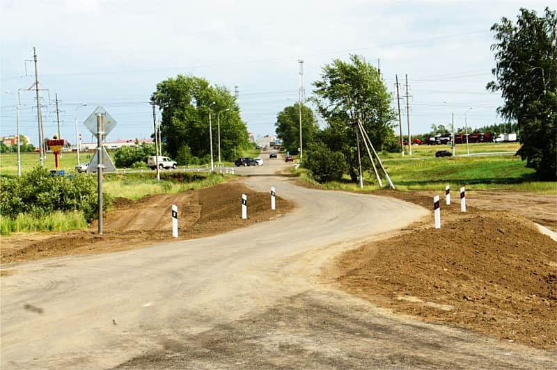 В эксплуатацию сдана автодорога «Стадион» Урожай» - улица Новая в д.Асхва Канашского района.
