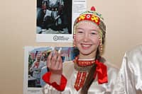 Глава администрации г. Канаш открыл выставку "Дети России-2015" (фото №12).