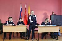 Глава администрации г. Канаш В.В. Софронов и жители микрорайона "Поселок" по-мужски обсудили насущные вопросы (фото №10).