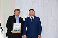 Глава администрации г. Канаш В.В. Софронов принял участие в торжественном собрании по итогам 2015 года (фото №21).
